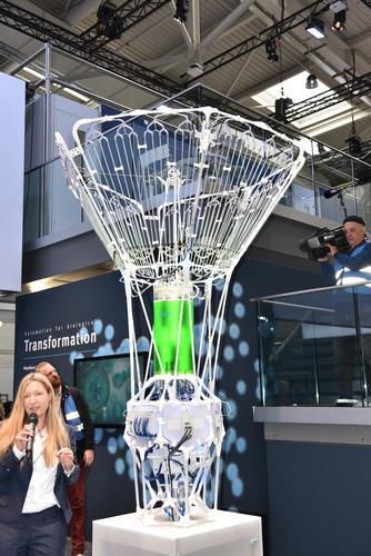 科技創(chuàng)新世界潮 以數(shù)字化和可持續(xù)發(fā)展推動工業(yè)轉(zhuǎn)型——2022漢諾威工業(yè)博覽會巡禮